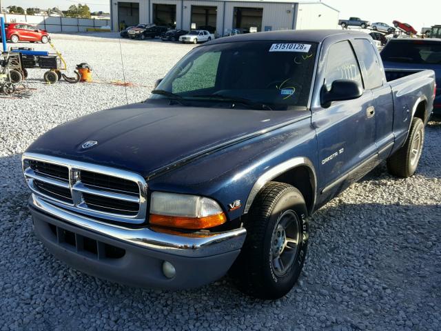 1B7GL22X4YS625805 - 2000 DODGE DAKOTA BLUE photo 2