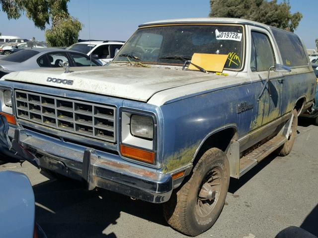 1B4GW12W2ES334060 - 1984 DODGE RAMCHARGER BLUE photo 2