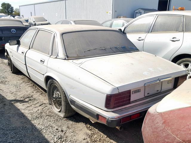 SAJHY1547KC560758 - 1989 JAGUAR XJ6 WHITE photo 3