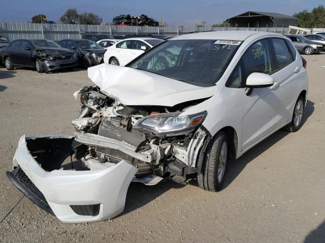 3HGGK5857FM003720 - 2015 HONDA FIT WHITE photo 2