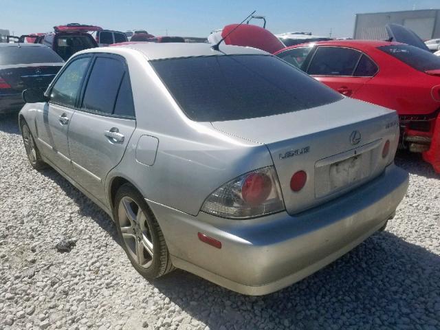 JTHBD192420034919 - 2002 LEXUS IS 300 SILVER photo 3