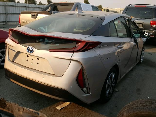 JTDKARFP0J3079281 - 2018 TOYOTA PRIUS PRIM 白色 照片 4