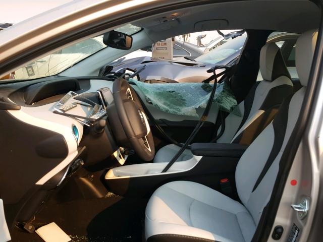 JTDKARFP0J3079281 - 2018 TOYOTA PRIUS PRIM 白色 照片 5