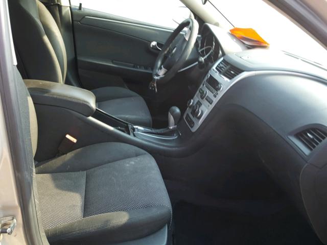 1G1ZC5EB5AF179956 - 2010 CHEVROLET MALIBU 1LT GOLD photo 5