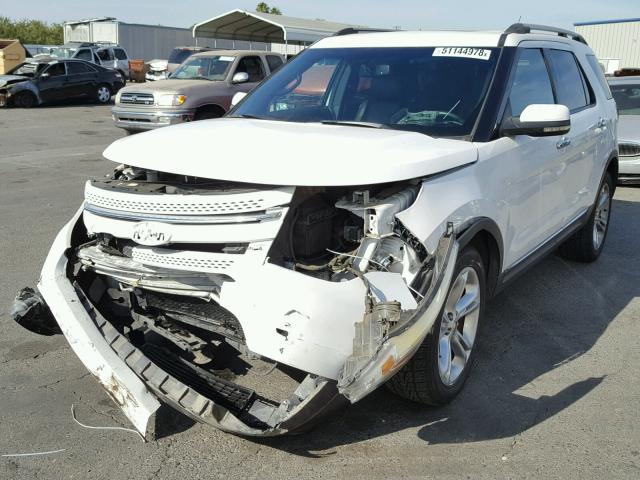 1FMHK8F87BGA93632 - 2011 FORD EXPLORER L WHITE photo 2