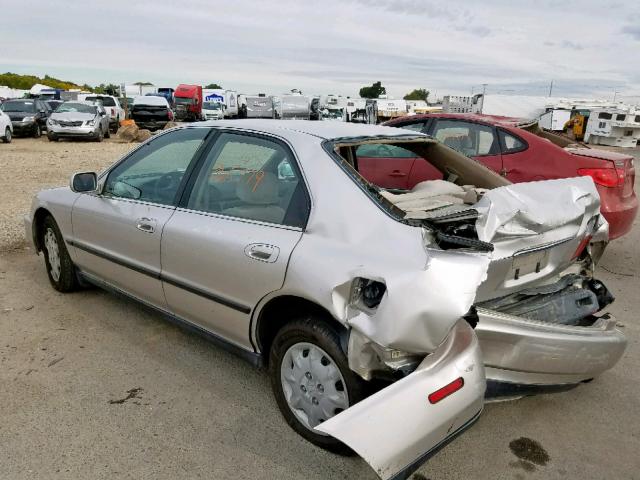 JHMCD5637VC020993 - 1997 HONDA ACCORD LX TAN photo 3