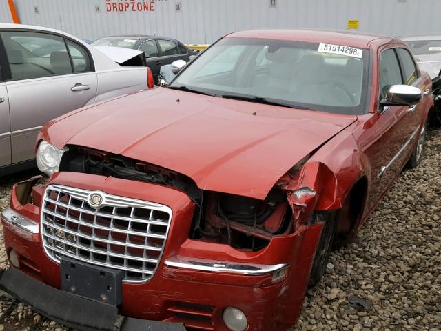 2C3LA63H46H421341 - 2006 CHRYSLER 300C MAROON photo 2