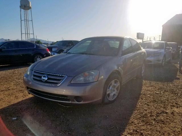 1N4AL11D62C255505 - 2002 NISSAN ALTIMA BAS BEIGE photo 2