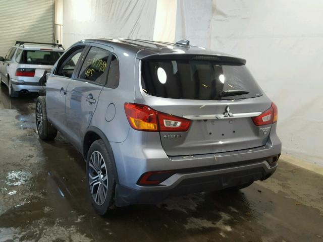 JA4AR3AW9JZ018521 - 2018 MITSUBISHI OUTLANDER GRAY photo 3