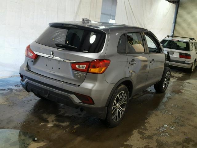 JA4AR3AW9JZ018521 - 2018 MITSUBISHI OUTLANDER GRAY photo 4