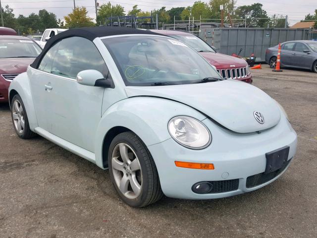 3VWSF31Y06M306471 - 2006 VOLKSWAGEN NEW BEETLE ლურჯი ფოტო 1