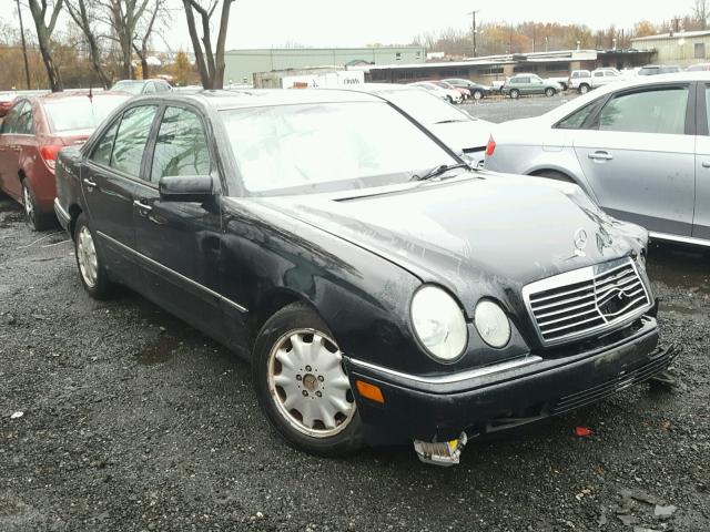 WDBJF55F0VJ029365 - 1997 MERCEDES-BENZ E 320 BLACK photo 1