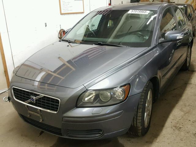 YV1M5382472276466 - 2007 VOLVO S40 GRAY photo 2