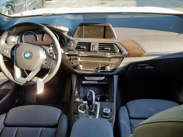 5UXTR7C52KLF36440 - 2019 BMW X3 SDRIVE3 WHITE photo 9