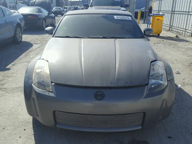 JN1AZ34E73T016705 - 2003 NISSAN 350Z COUPE GRAY photo 9