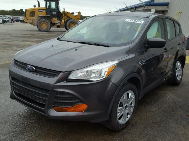 1FMCU0F70FUB88599 - 2015 FORD ESCAPE S GRAY photo 2