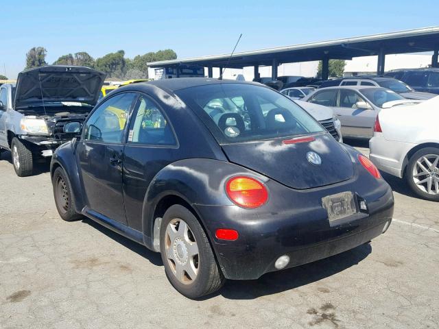 3VWBB61CXWM003666 - 1998 VOLKSWAGEN NEW BEETLE შავი ფოტო 3