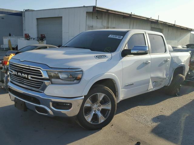 1C6SRFJTXKN544867 - 2019 RAM 1500 LARAM WHITE photo 2