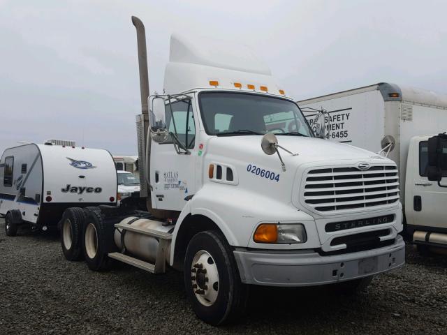 2FWJA3CV86AW47057 - 2006 STERLING TRUCK AT 9500 WHITE photo 1