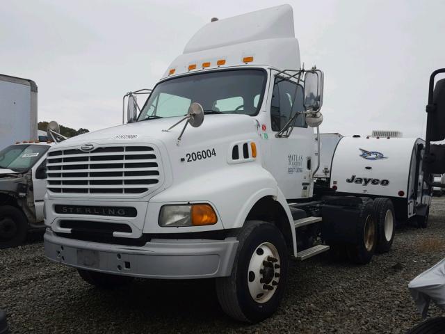 2FWJA3CV86AW47057 - 2006 STERLING TRUCK AT 9500 WHITE photo 2