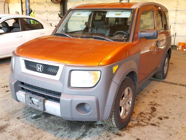 5J6YH28514L000322 - 2004 HONDA ELEMENT EX ORANGE photo 2