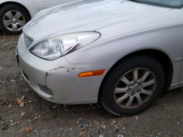 JTHBF30G620074269 - 2002 LEXUS ES 300 SILVER photo 9