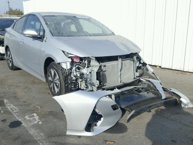 JTDKARFP2J3076723 - 2018 TOYOTA PRIUS PRIM ვერცხლისფერი ფოტო 1