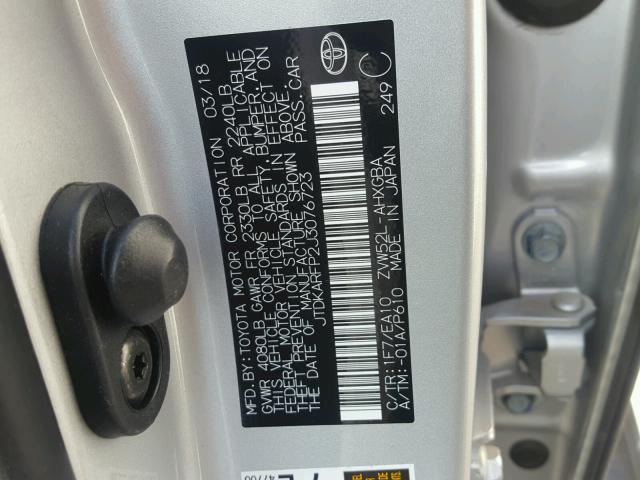 JTDKARFP2J3076723 - 2018 TOYOTA PRIUS PRIM ვერცხლისფერი ფოტო 10