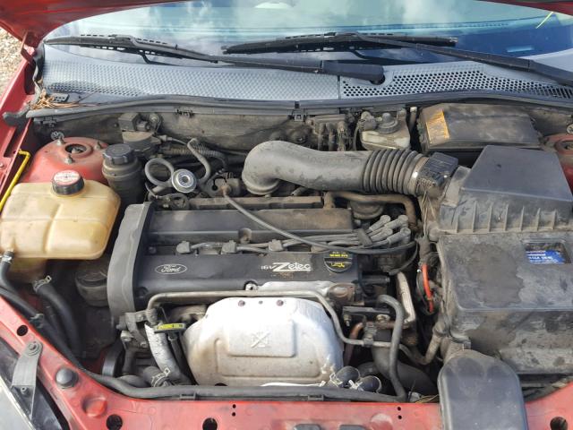 1FAFP34334W162130 - 2004 FORD FOCUS SE C RED photo 7