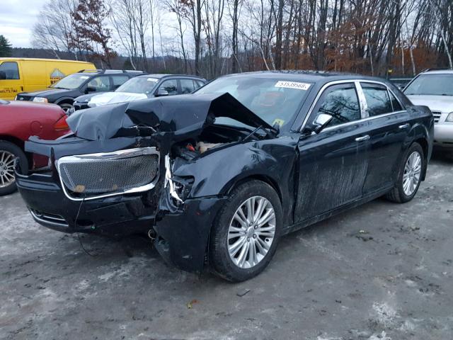 2C3CCAKT0EH303935 - 2014 CHRYSLER 300C BLACK photo 2