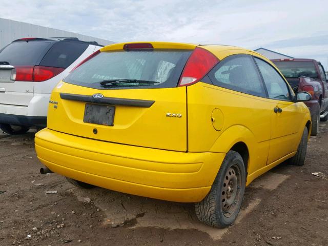 1FAFP31N96W198672 - 2006 FORD FOCUS ZX3 YELLOW photo 4