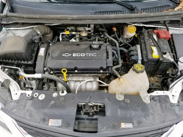 1G1JB5SH2H4136223 - 2017 CHEVROLET SONIC LS WHITE photo 7