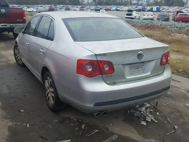 3VWRF71K06M690303 - 2006 VOLKSWAGEN JETTA 2.5 SILVER photo 3