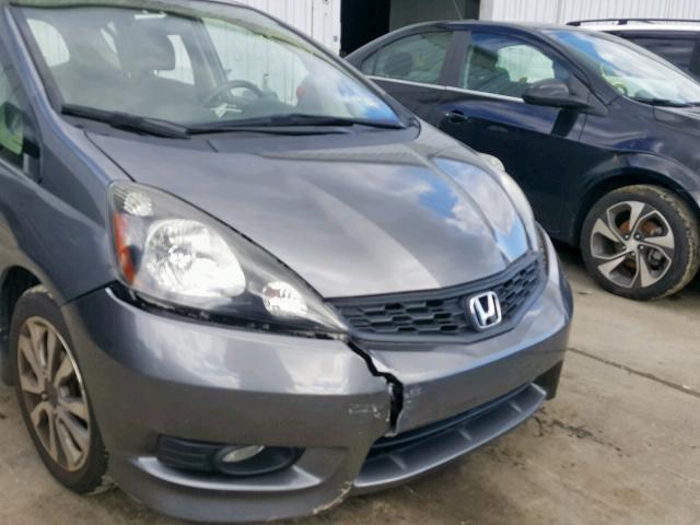 JHMGE8H5XCC019381 - 2012 HONDA FIT SPORT GRAY photo 9