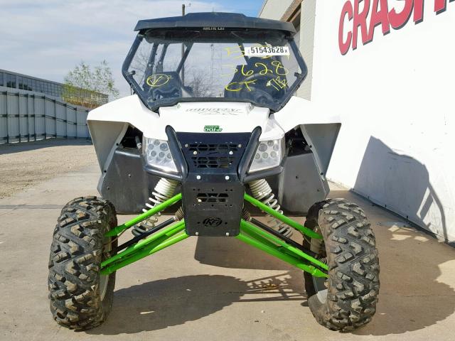 4UF16MPV9GT300956 - 2016 ARCTIC CAT WILDCAT WHITE photo 3