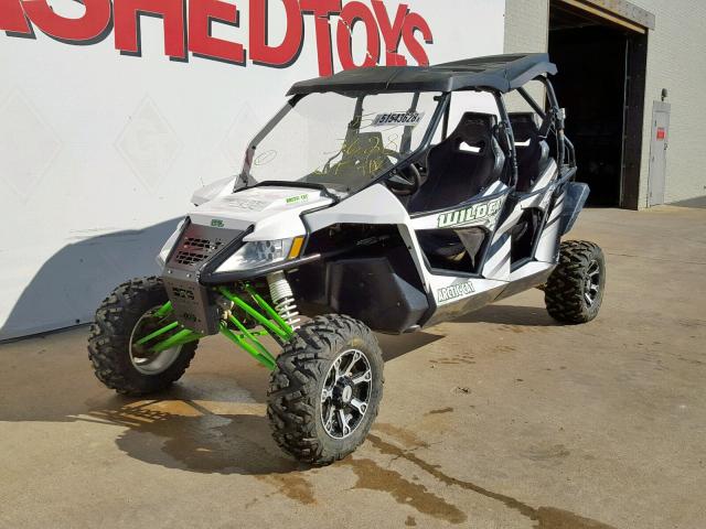 4UF16MPV9GT300956 - 2016 ARCTIC CAT WILDCAT WHITE photo 4