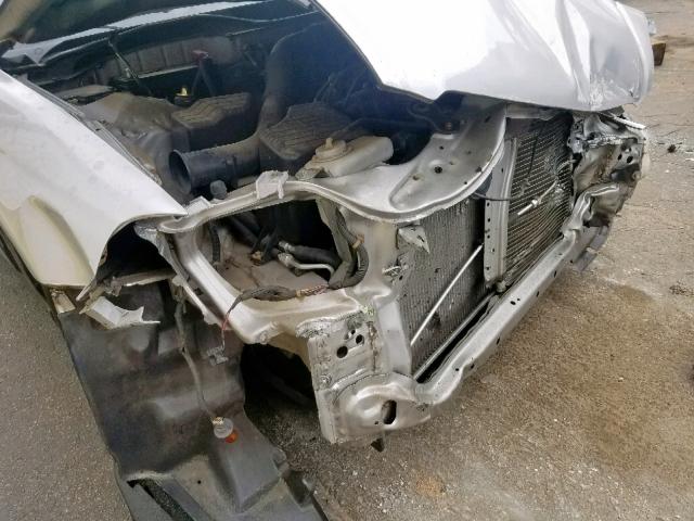 2HGEJ6617YH529296 - 2000 HONDA CIVIC BASE SILVER photo 9