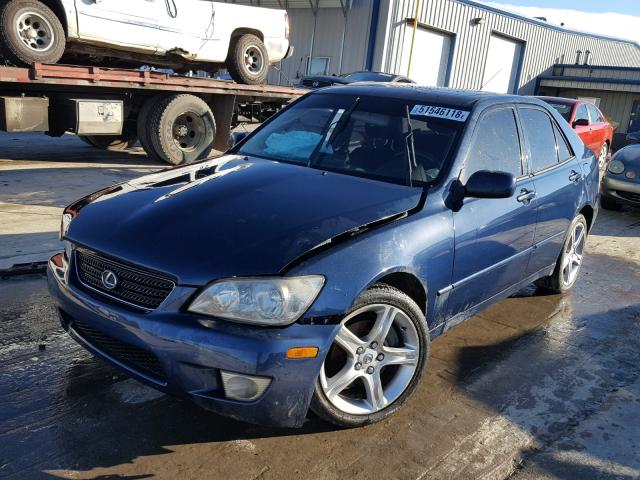 JTHBD192340082155 - 2004 LEXUS IS 300 BLUE photo 2