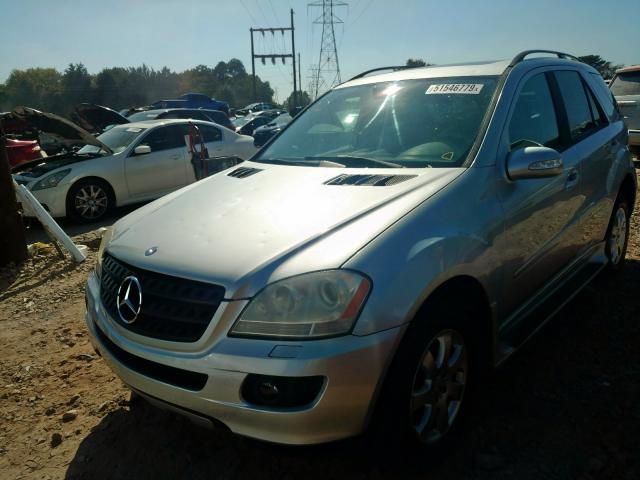 4JGBB86E16A106864 - 2006 MERCEDES-BENZ ML 350 SILVER photo 2