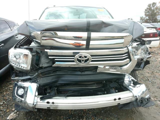 5TFRW5F12GX201824 - 2016 TOYOTA TUNDRA DOU GRAY photo 9