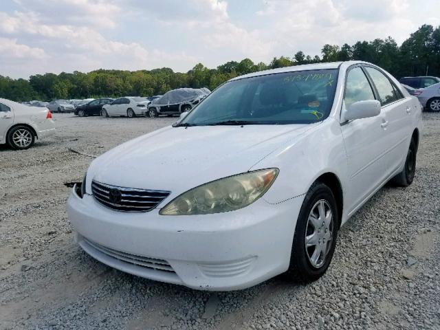 4T1BE32K06U700026 - 2006 TOYOTA CAMRY LE WHITE photo 2