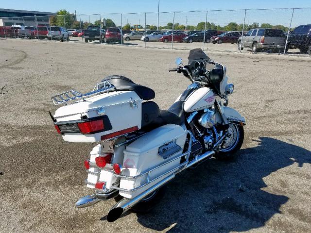 1HD1FLW173Y608851 - 2003 HARLEY-DAVIDSON FLHTCUI SH WHITE photo 4