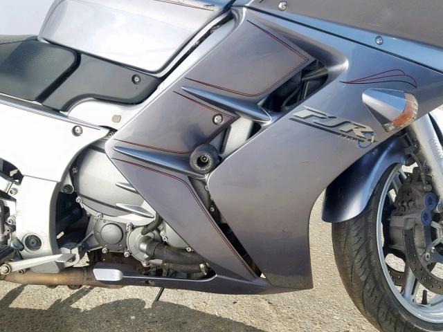 JYARP07Y94A000279 - 2004 YAMAHA FJR1300 SILVER photo 7