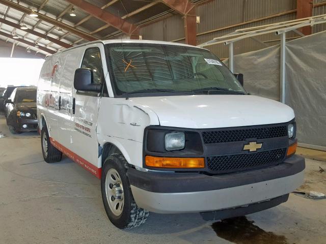 1GCSGAFX3C1122803 - 2012 CHEVROLET EXPRESS G1 WHITE photo 1