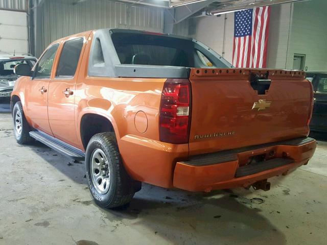 3GNEK123X7G110421 - 2007 CHEVROLET AVALANCHE ORANGE photo 3