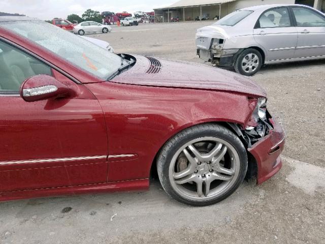 WDBTK72G98T098089 - 2008 MERCEDES-BENZ CLK 550 RED photo 9