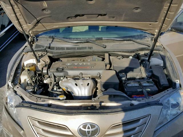 4T4BE46KX8R012236 - 2008 TOYOTA CAMRY CE GOLD photo 7