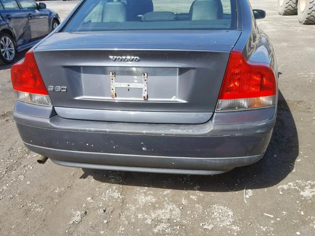 YV1RS61T142376627 - 2004 VOLVO S60 GRAY photo 9