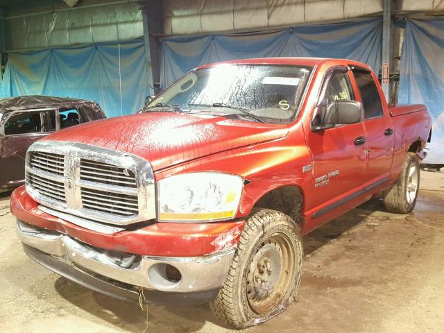 1D7HU18266J156166 - 2006 DODGE RAM 1500 S RED photo 2