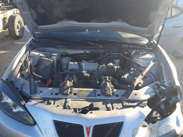 2G2WP552671171027 - 2007 PONTIAC GRAND PRIX SILVER photo 7